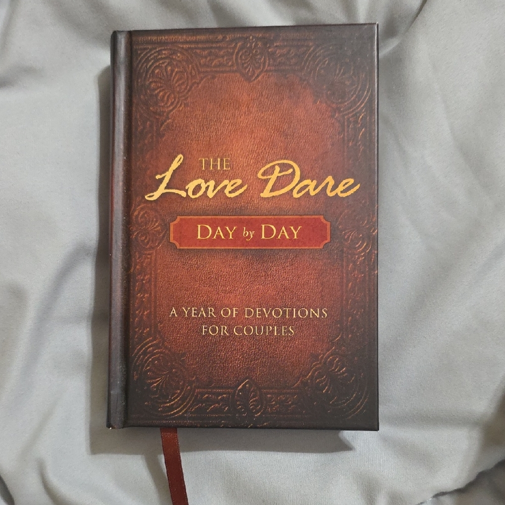 New The Love Dare Day by Day Devotional Book